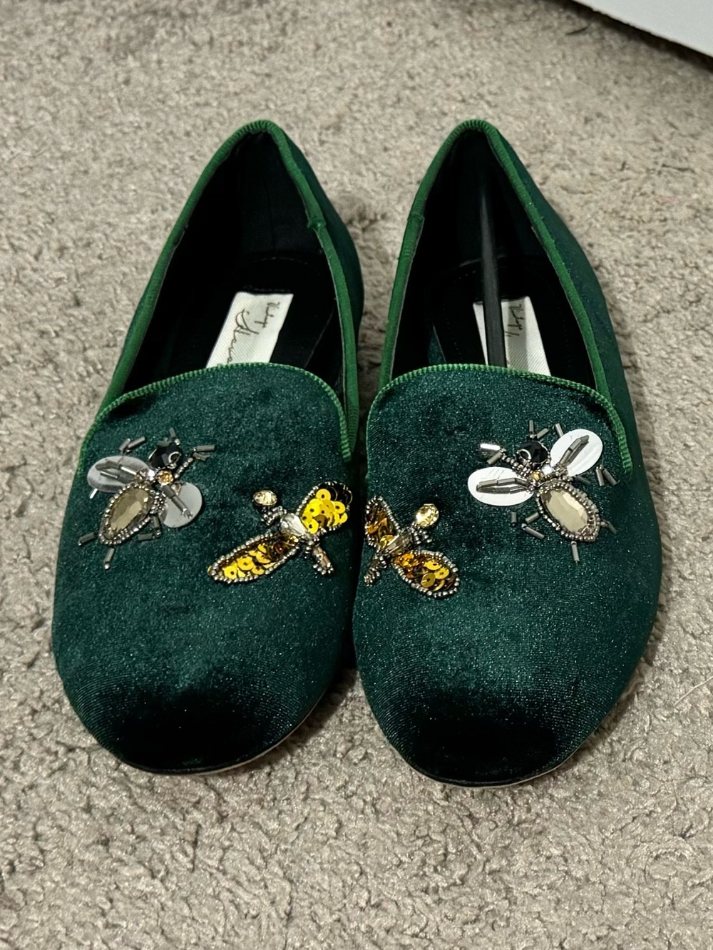 Cute Vintage Havana size 6.5 hunter green velvet Sue beaded bee flats shoes new